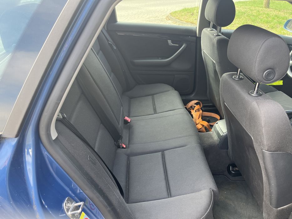 Audi a4 b6 2.4 Nawigacja sprowadzona z Niemiec
