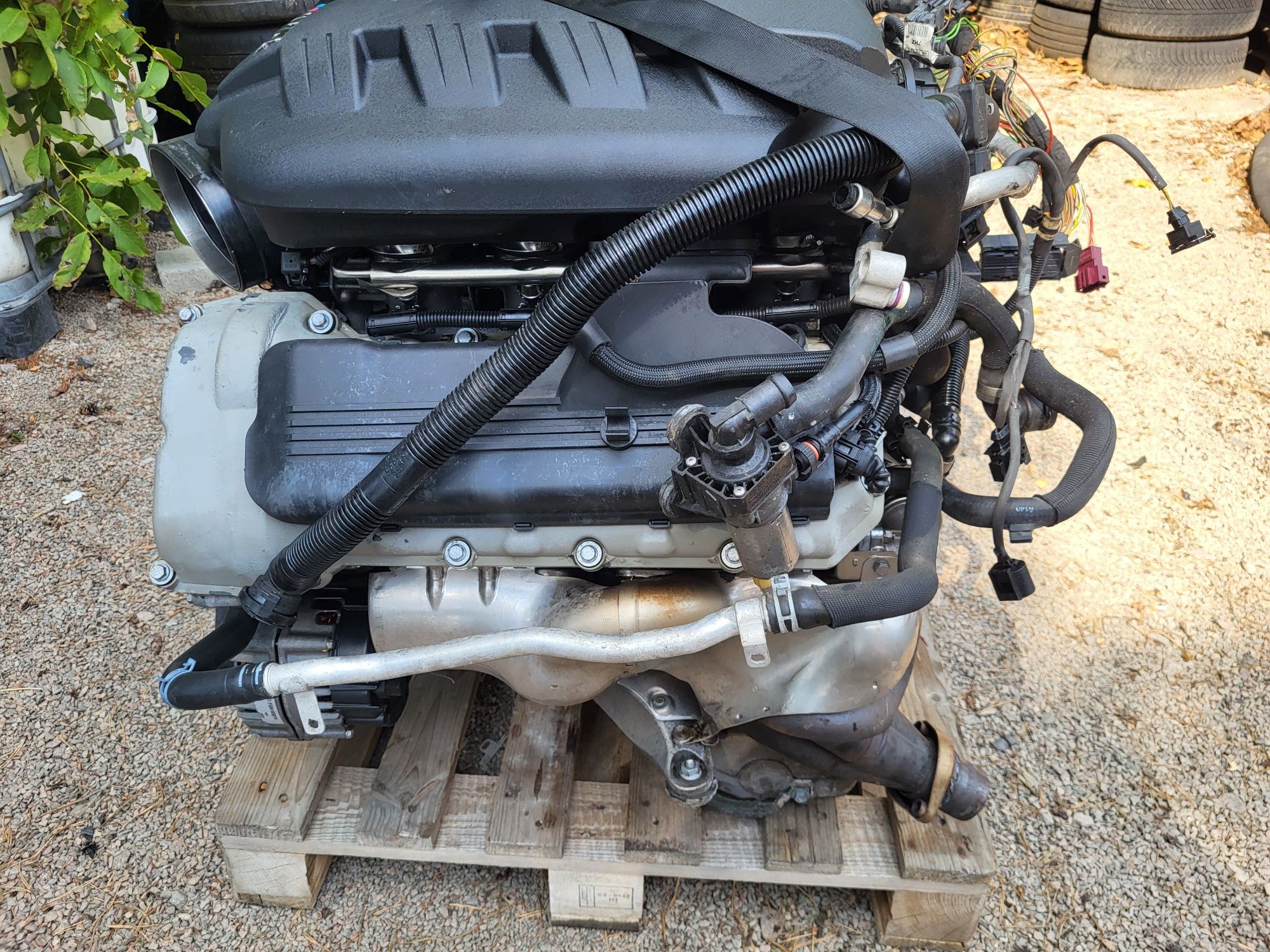 Silnik bmw m3 e92 e93 e90 v8 4.0 420km S65B40A Uszkodzony Kompletny