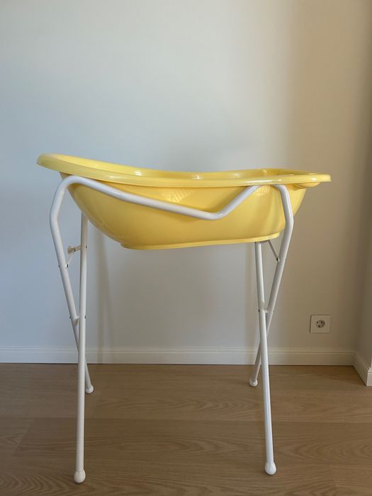 Wanienka ze stelażem + przewijak na łóżeczko