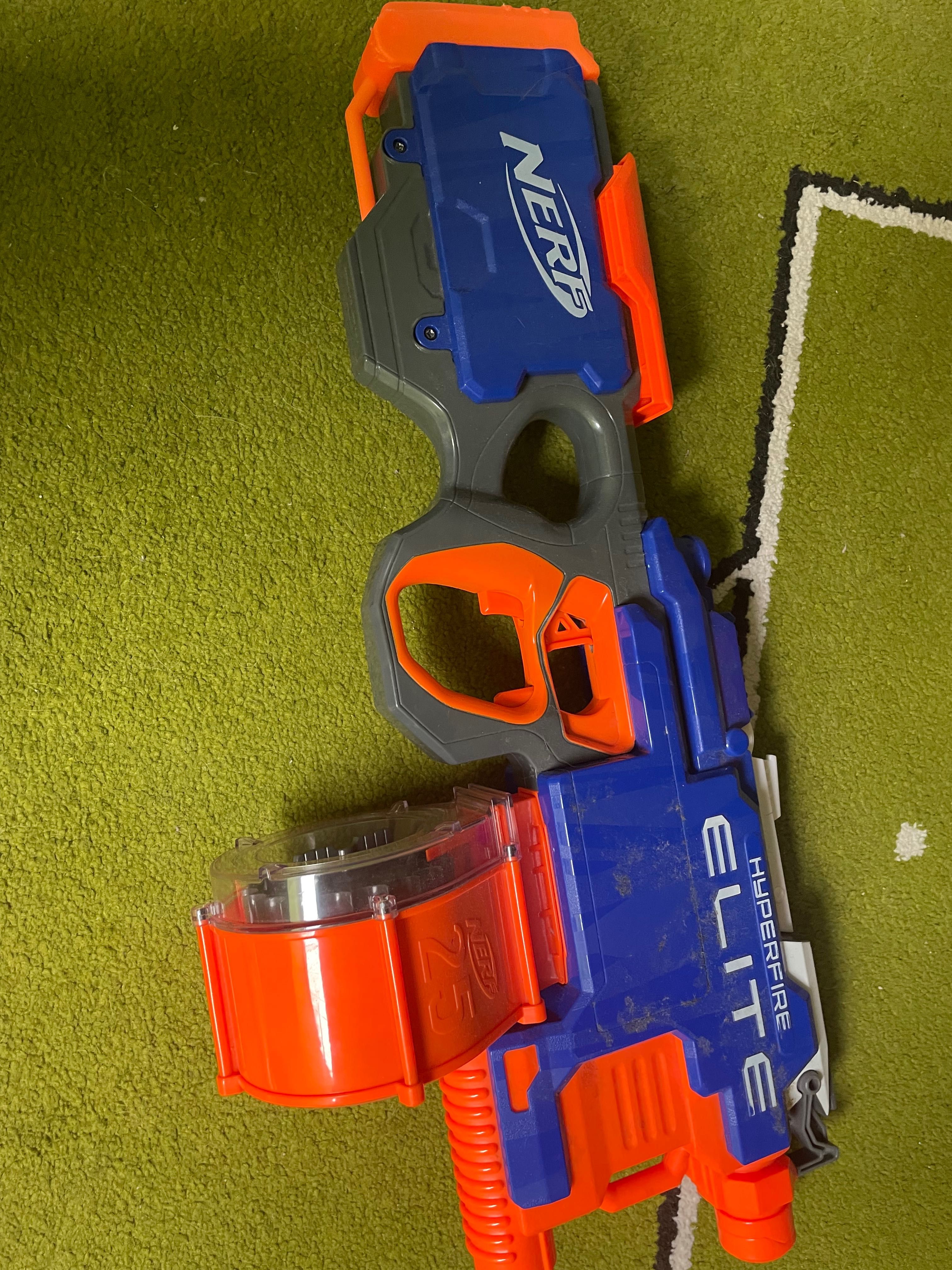Pistolet nerf +super akcesoria