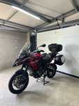 Benelli TRK502X Vermelha