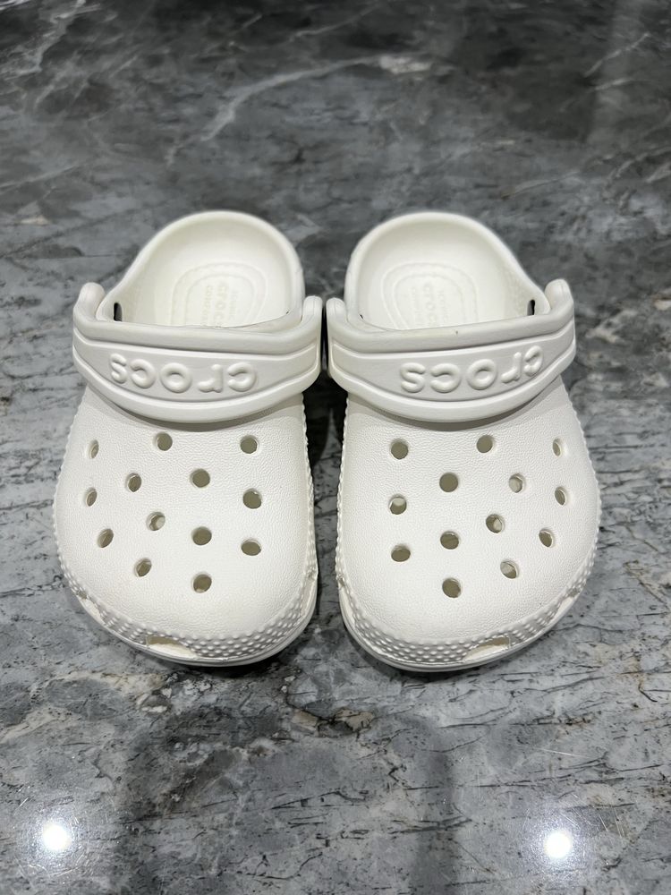 Crocs дитячі білого кольору