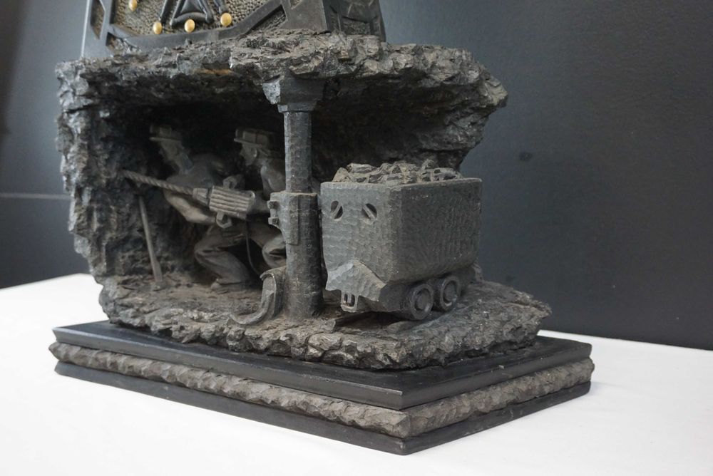 Rzeźba z węgla zegar górniczy figura figurka Śląsk 72cm