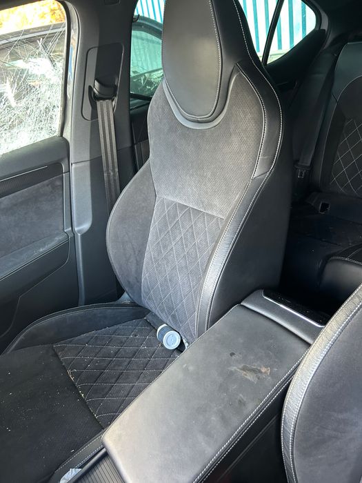 Skoda Superb sportline 2.0 tdi 4x4