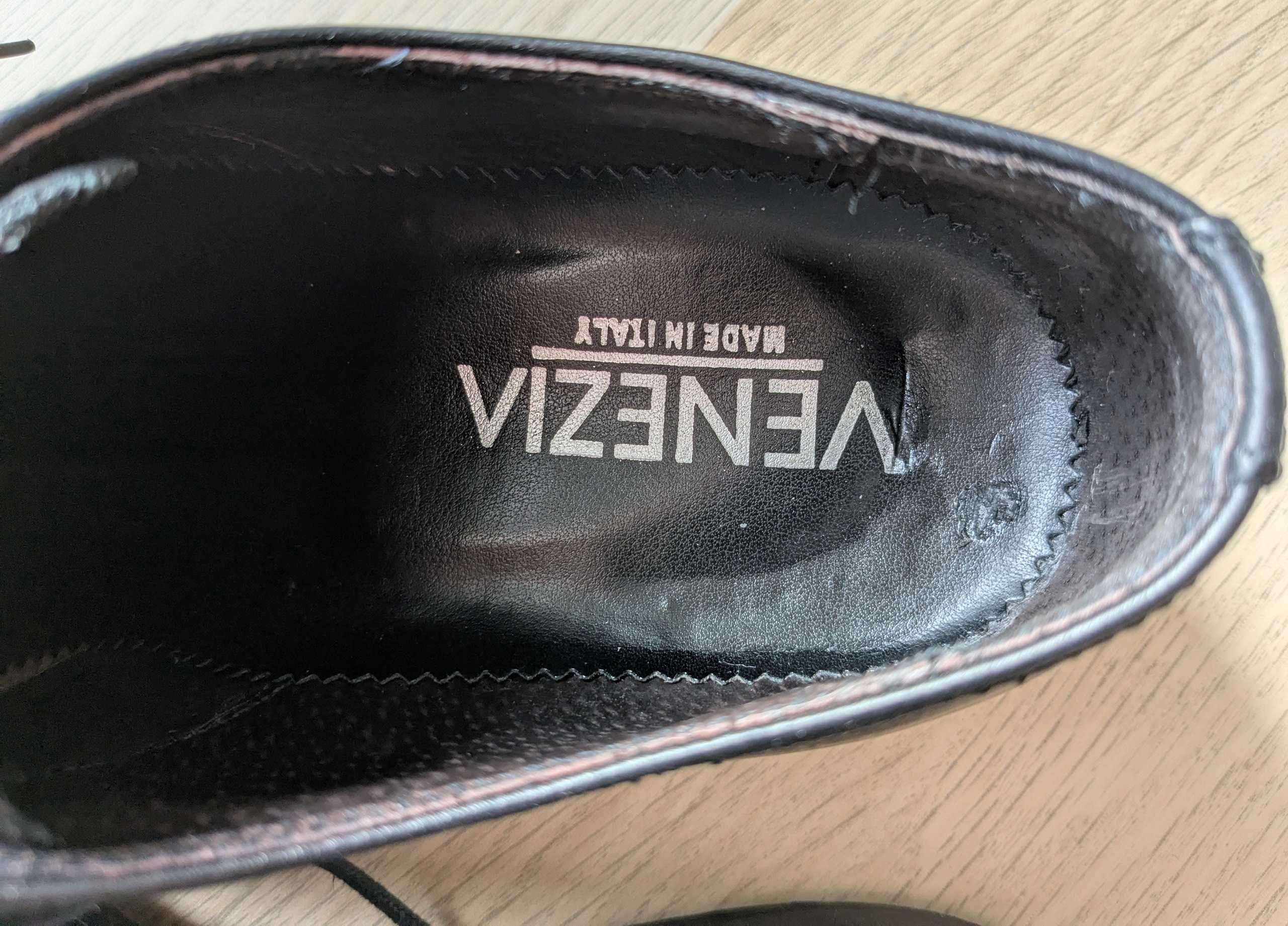 Pantofle męskie czarne Venezia rozmiar 41