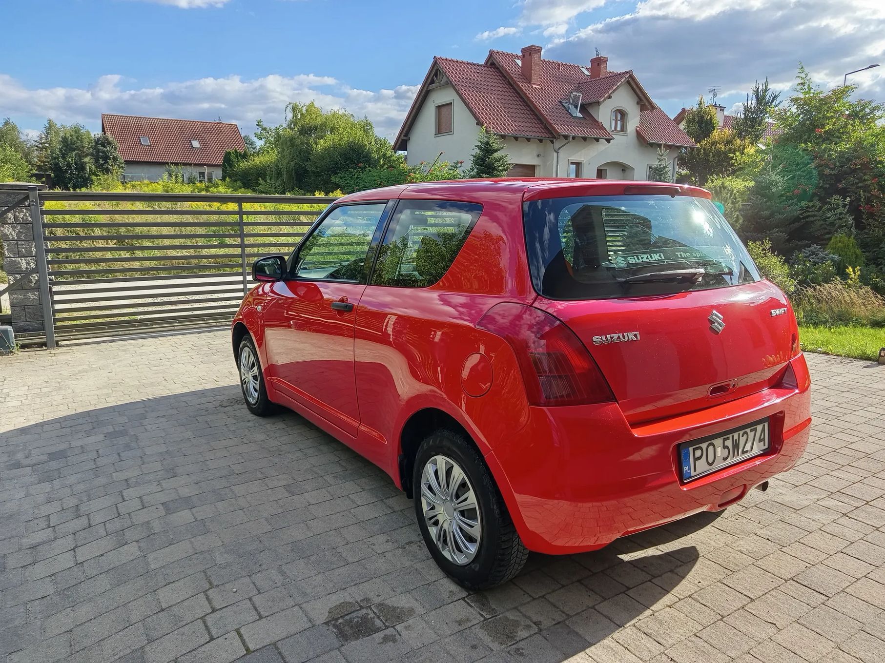 Suzuki Swift Auto bardzo ekonomiczne, w dobrym stanie, oferta prywatna