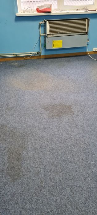 Клінінг, прибирання приміщень, миття підлоги.