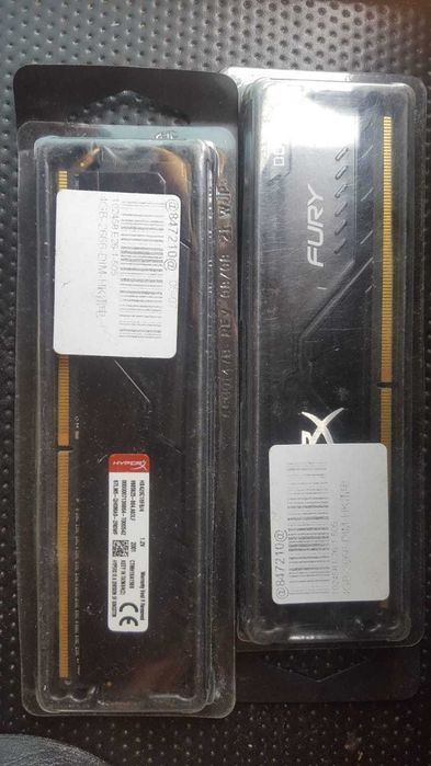 Memórias RAM DDR4 Fury 8GB