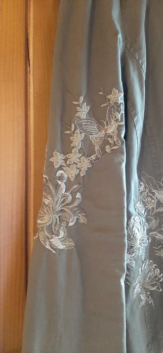 Elegancki Żakiet Damski Rozmiar XL Khaki z Haftem Kwiatowym Marynarka