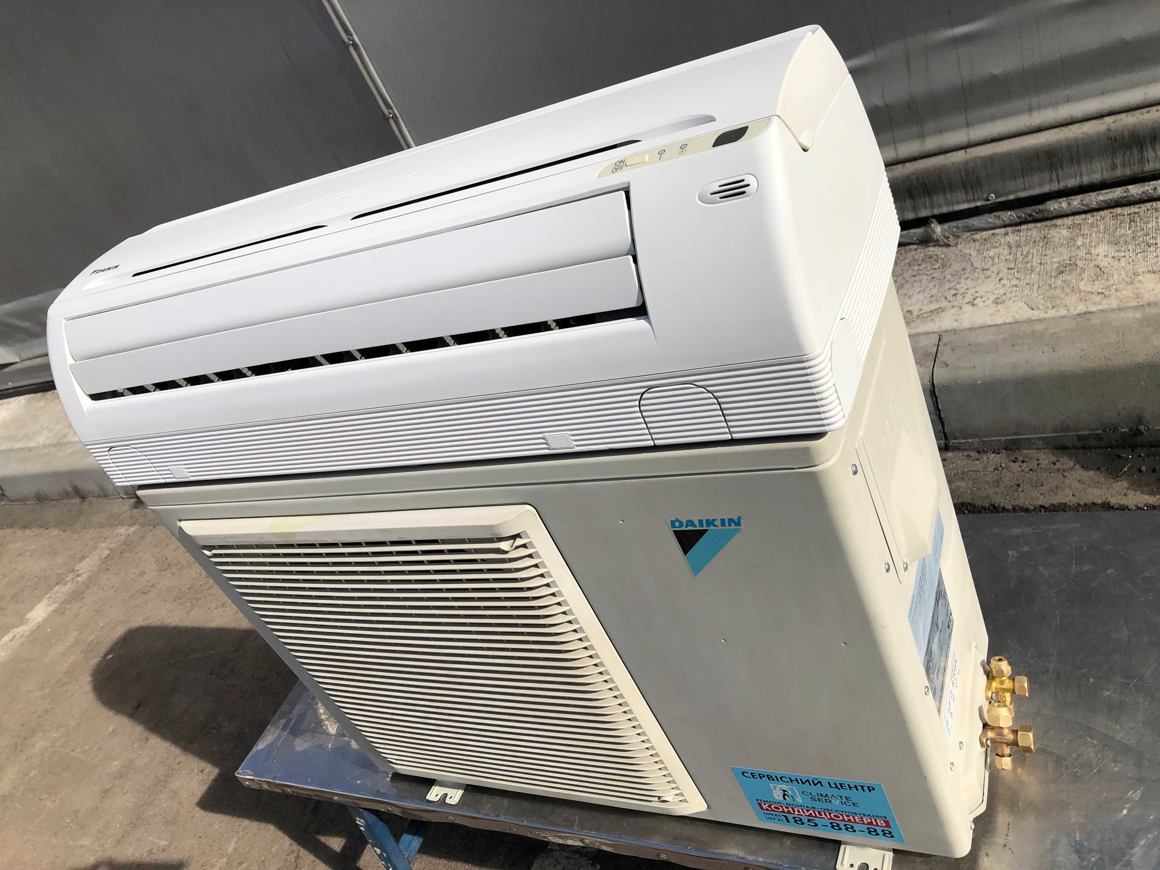 Кондиционер настенный Daikin FT25DBV11B/R25DBV11B б/у до 30м2 монтаж