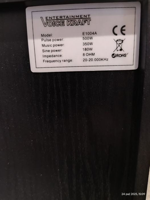 Wieża pioneer z kolumnami