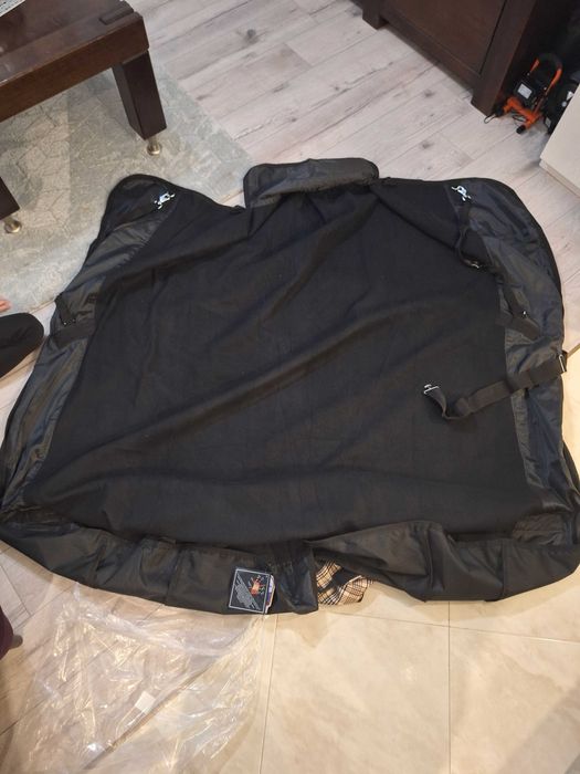 Derka przeciwdeszczowa z podszyciem  z polaru. Nowa!