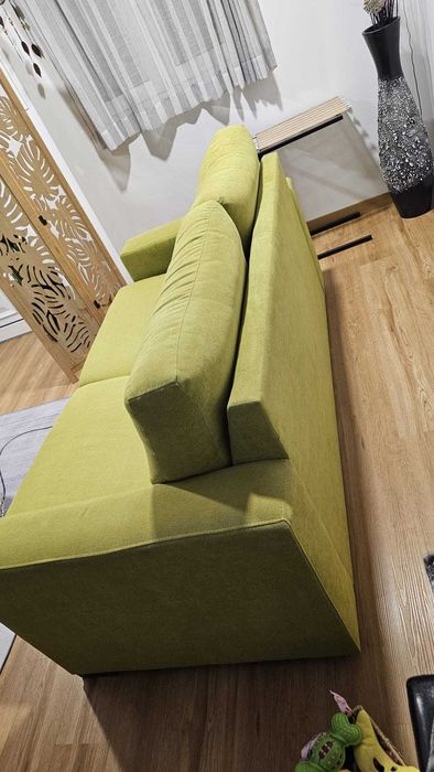 Sofá semi novo 3 lugares