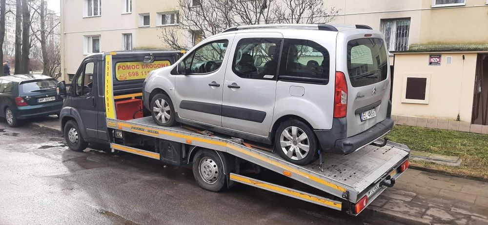 Holowanie Auto Laweta Tanio