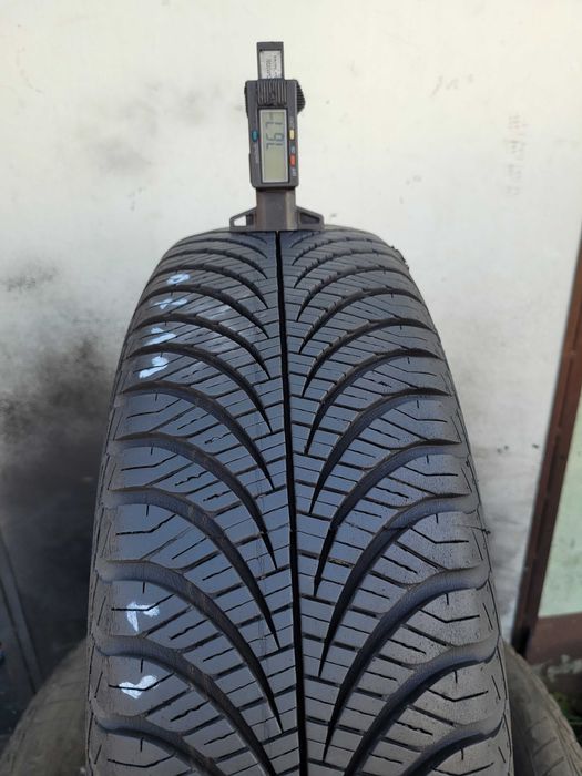175/65/15 Goodyear Vector 4Seasons GEN-2  8mm 4szt