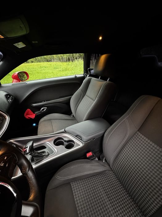 Dodge challenger 5.7 HEMI 2017r LPG