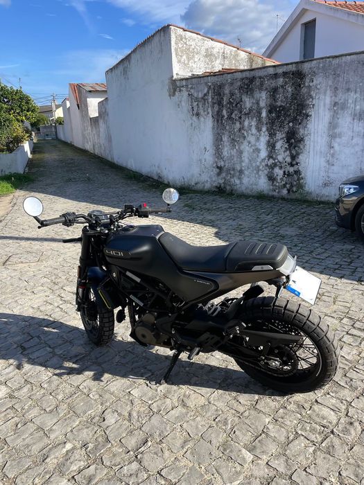 Husqvarna Svartpilen 401