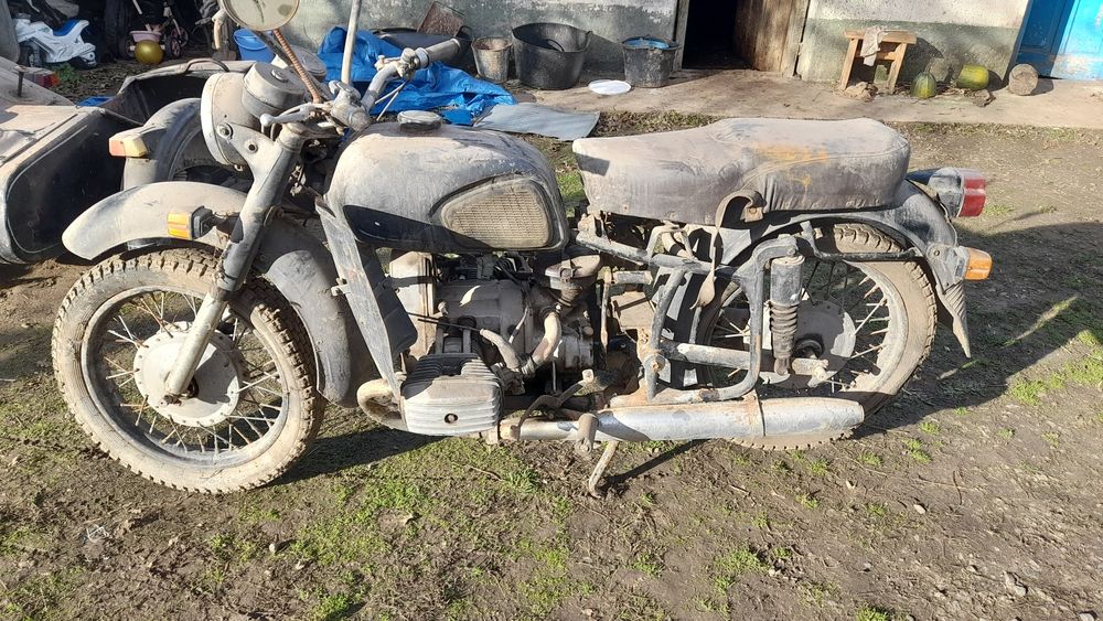 Мт 10-36 Дніпро  рідна фарба