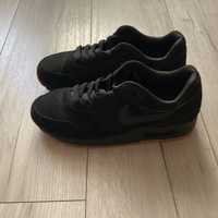 Buty sportowe nike 39