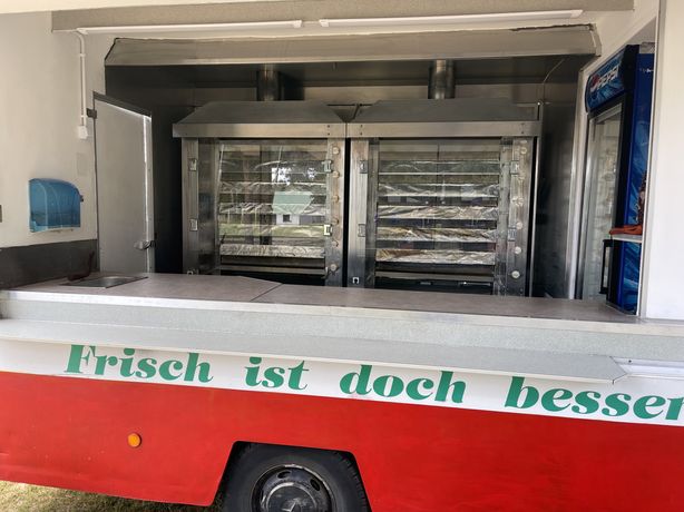 Mercede mb 2 duze rożna food truck kurczak
