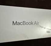 Apple MacBook Air M1 8-core CPU and 7-core GPU/16GB/256GB/Space Grey