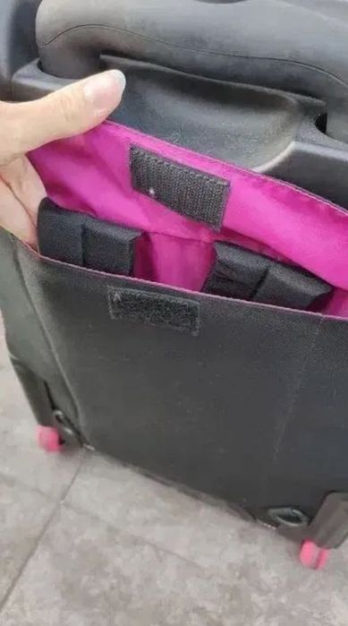plecak torba walizka na kółkach jansport w kratę kratkę czarna różowa