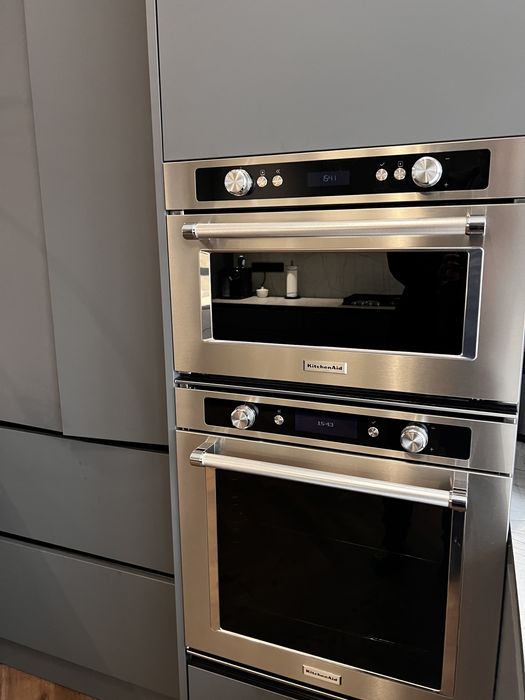 Будинок з басейном в Сокільниках