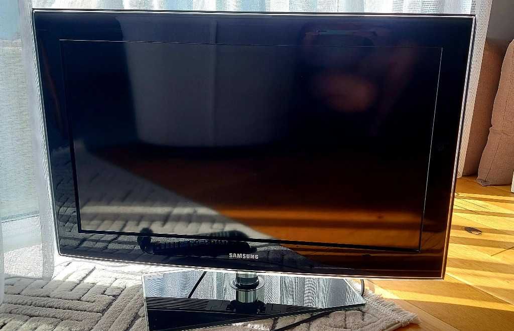 Telewizor Samsung LCD 32'