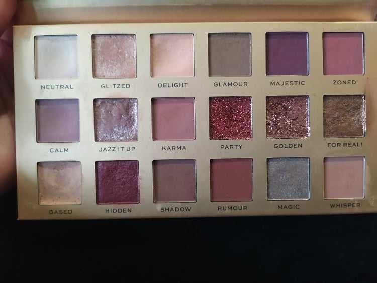 paleta cieni REVOLUTION PRO New Neutral