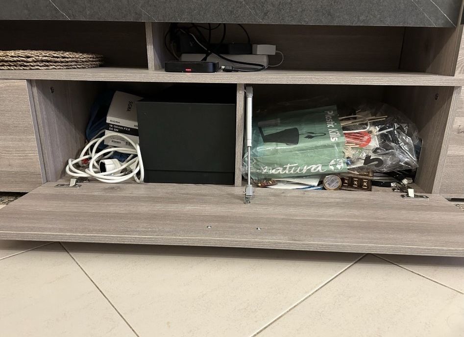 Conjunto de móveis da sala.