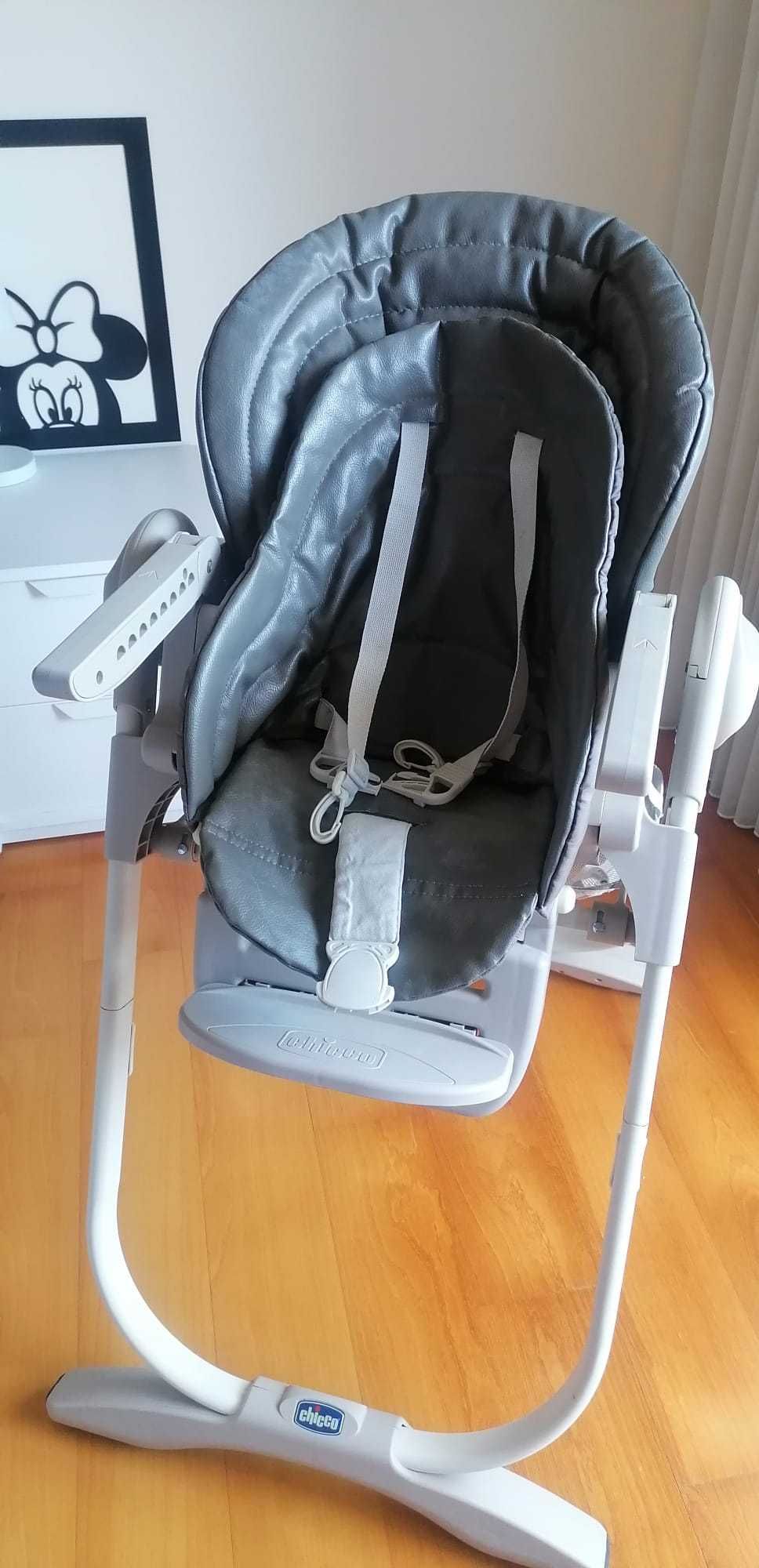 Cadeira refeição bebé