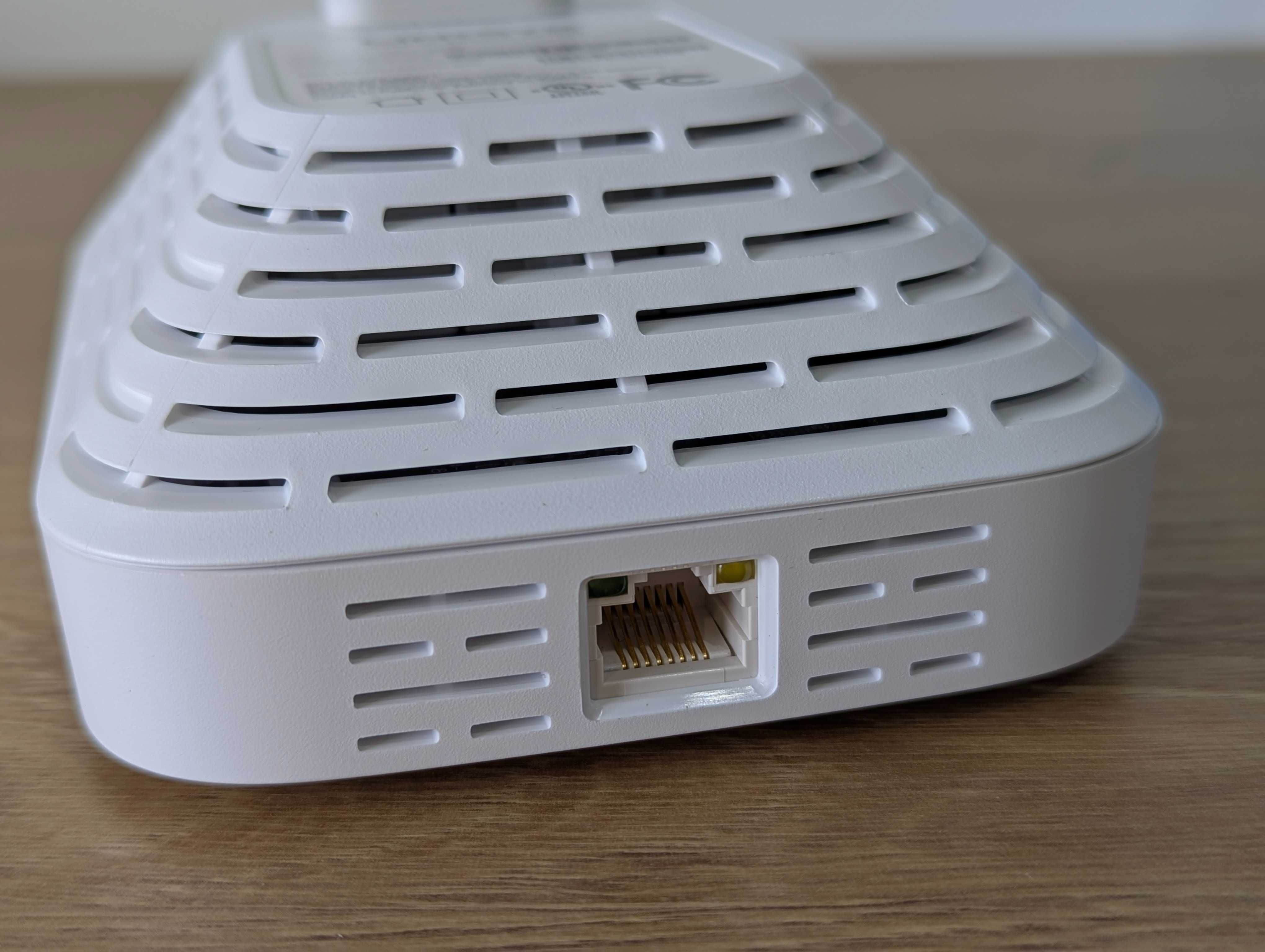 Linksys RE7350 AX1800 Wi-Fi 6 точка доступа розширювач репітер  USA