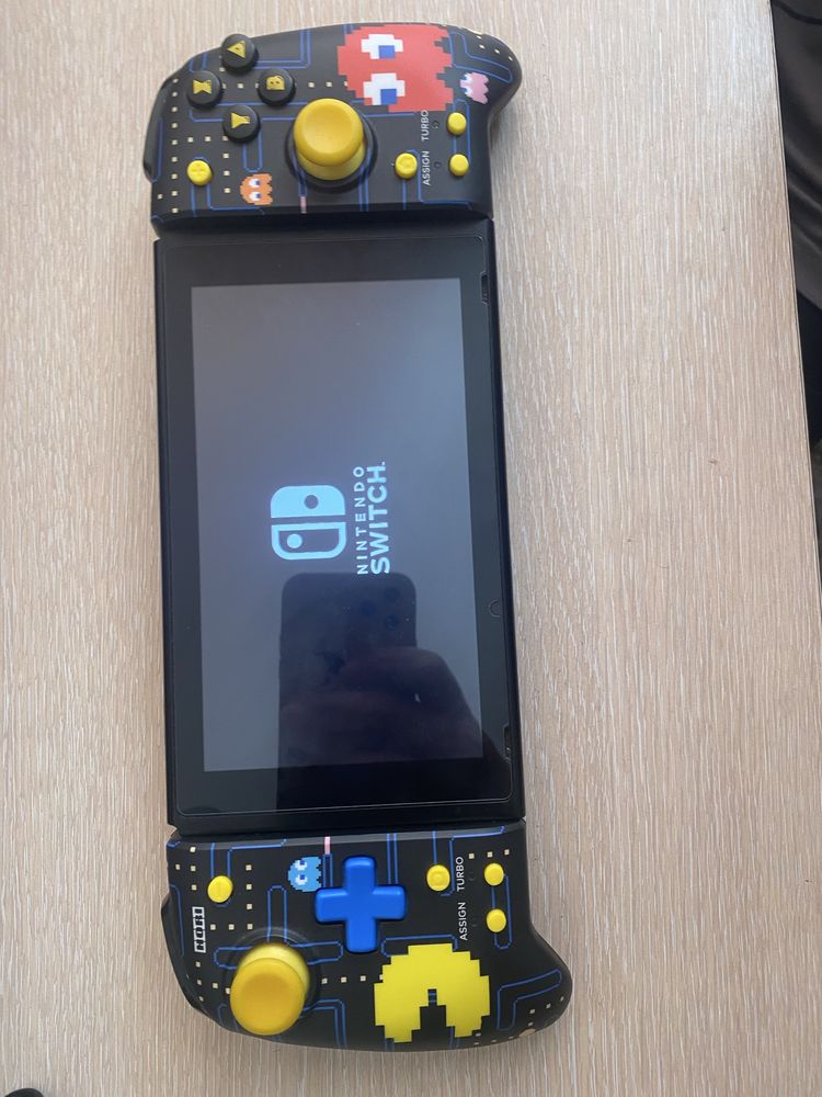Nintendo switch v2 в идеальном состоянии
