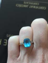 Pierscionek zloty diamenty, topaz