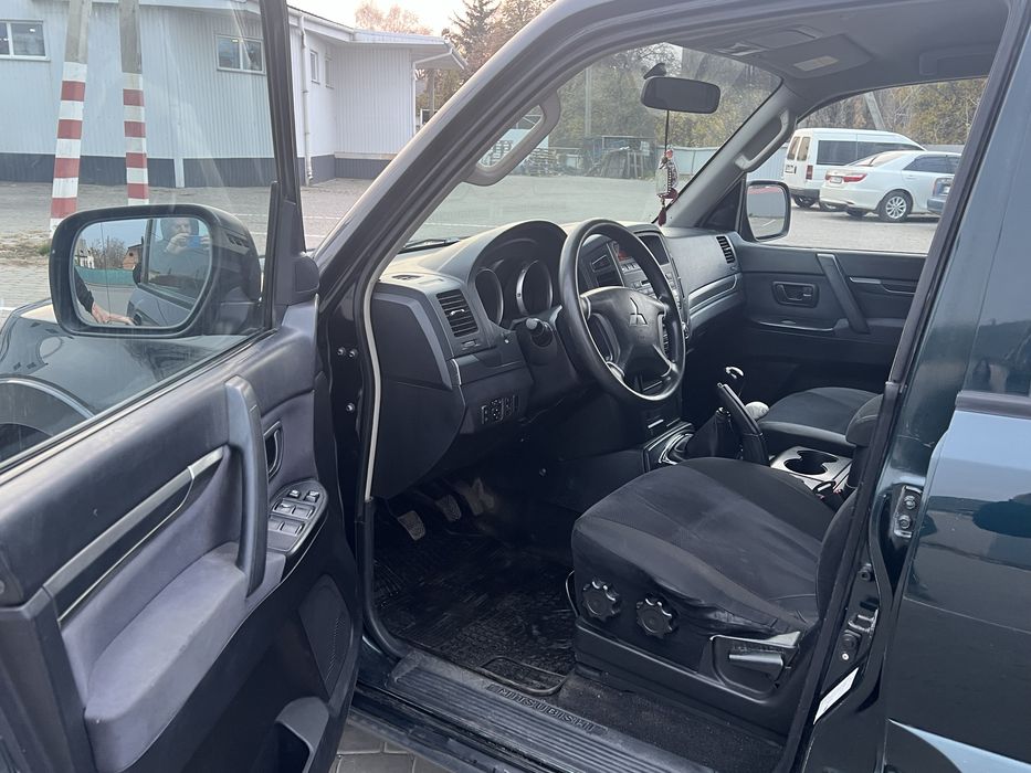 Mitsubishi Pajero Wagon 2007 рік 3.2 дизель МЕХАНІКА