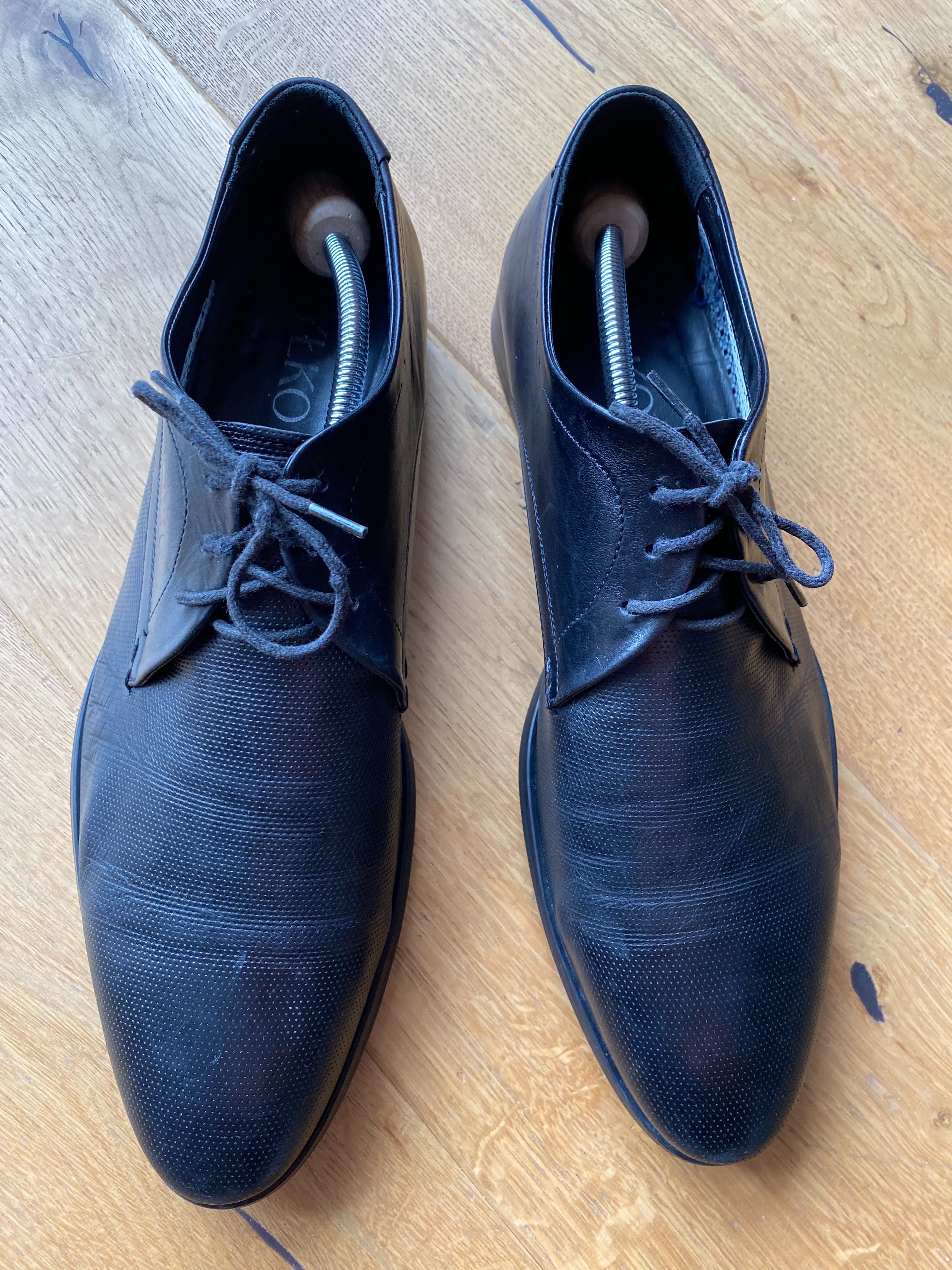 Buty Ryłko - rozmiar 44