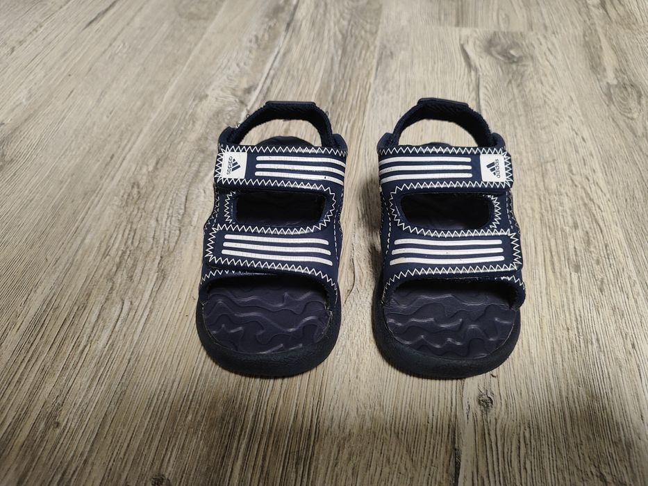 Босоніжки Adidas р-23