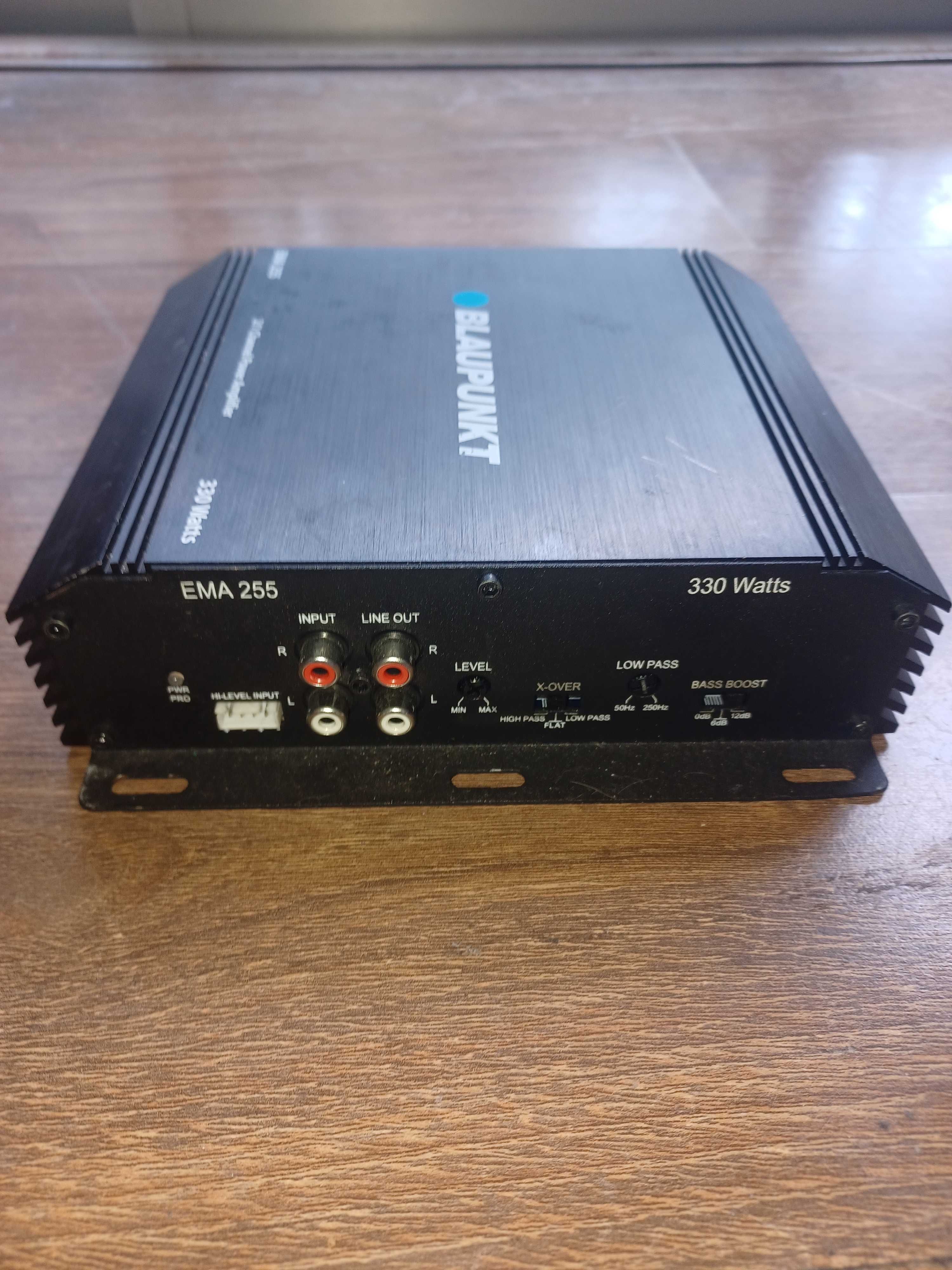Amplificador Blaupunkt EMA 255 – 2×55 W RMS / Ponte 165 w