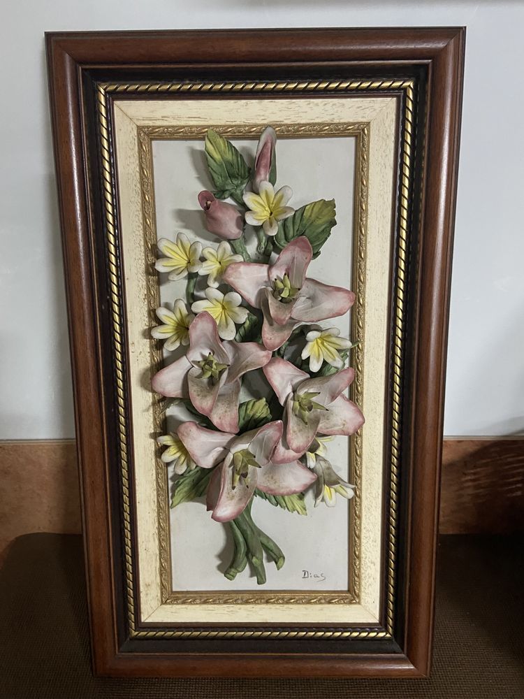 Decoração - Quadro de flores com relevo