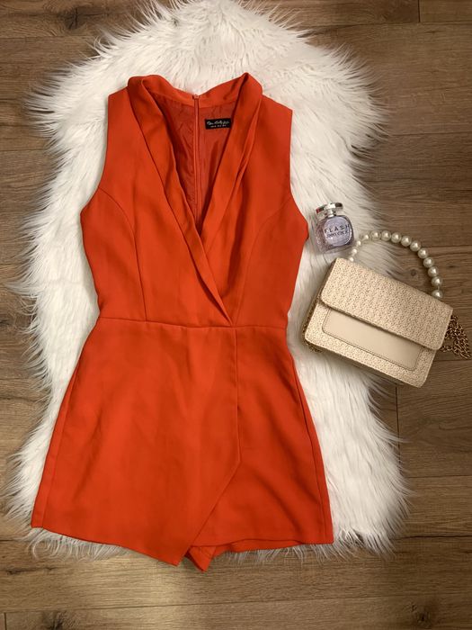 Kombinezon elegancki czerwony (S)