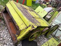 Podajnik pochyły gardziel kombajn claas Dominator 100,105