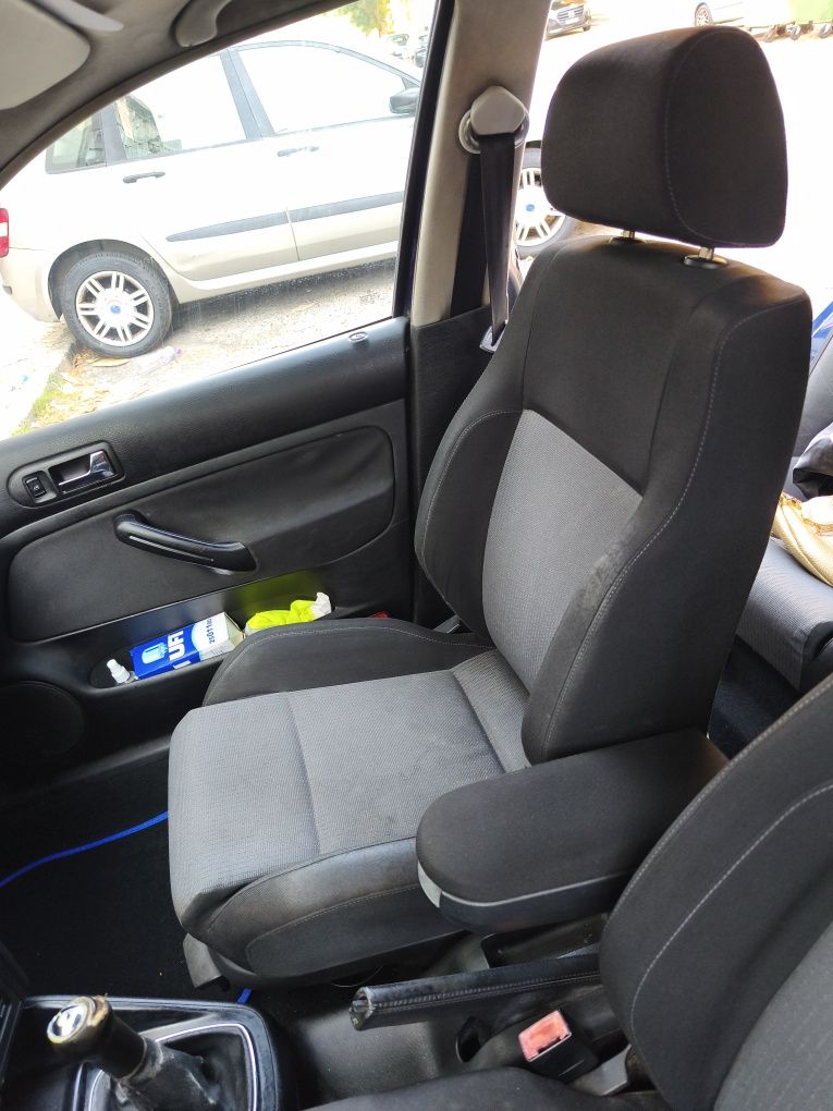 WV Golf Variant 1.9 TDI 04 (PD 130Cv)
