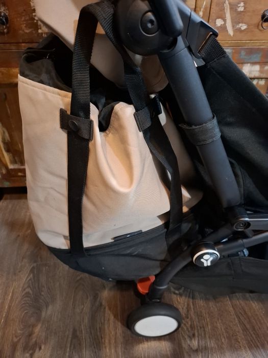 Stokke Yoyo3 blk/toupe z akcesoriami