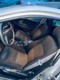 Carro  Volvo V40 a diesel