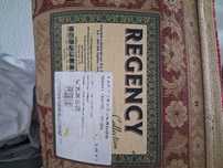 Tapete regency com pouco uso