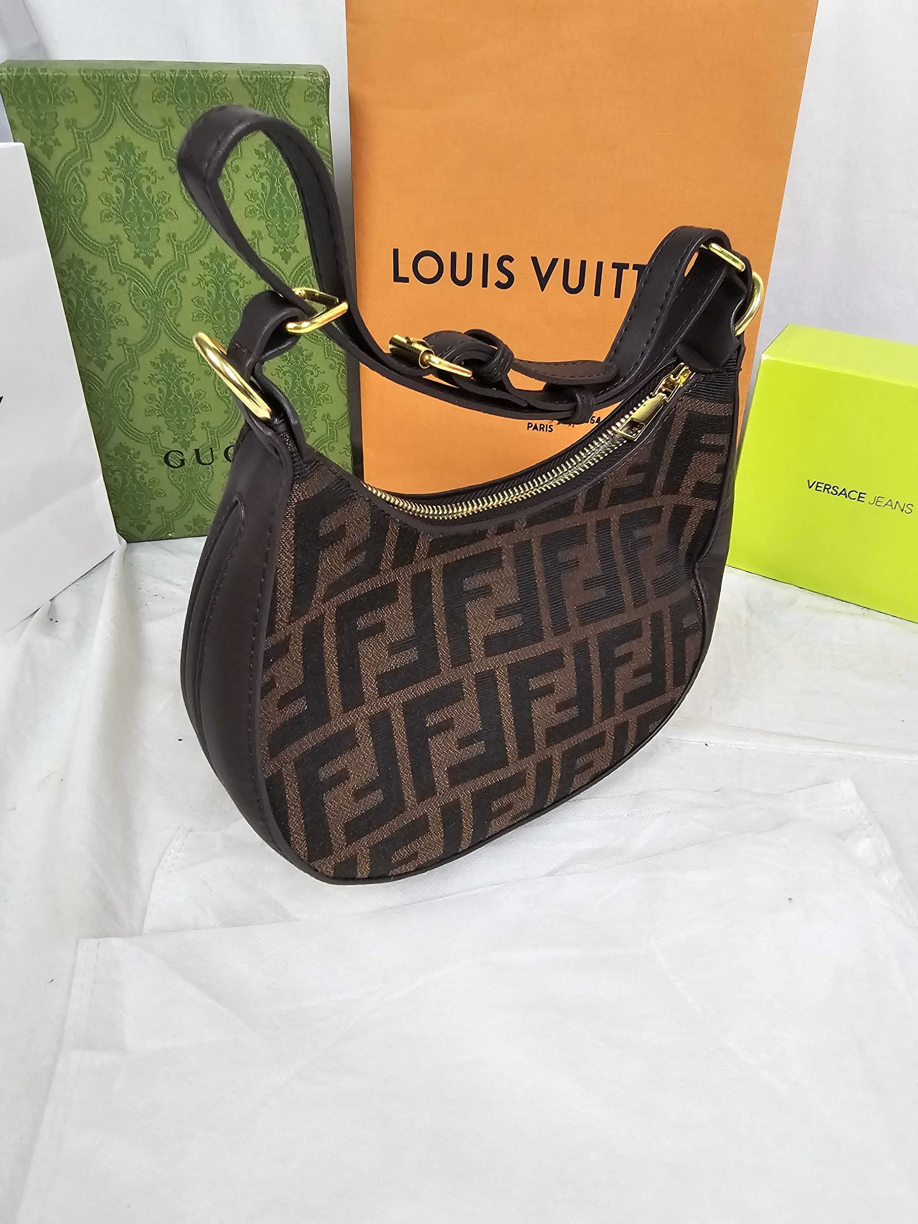 Torba łódeczka Torebka damska Fendi monogram brazowa logowana
