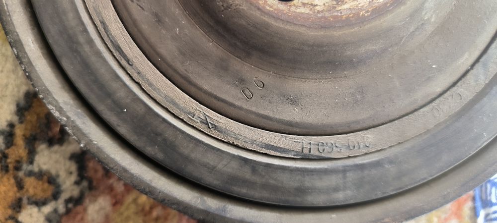 Шків колінвала до Opel zafira b дизель 1.9