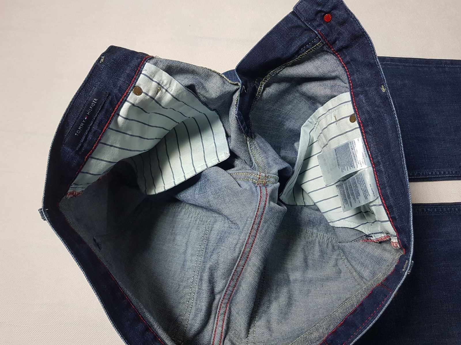 Tommy Hilfiger - Mercer W36L30 pas 96 cm