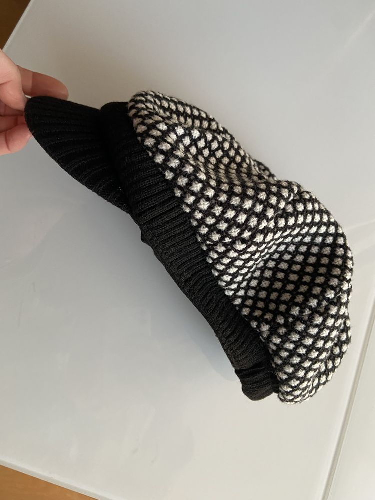Кепка жіноча Accessorize