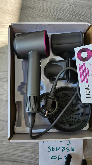 Bezlistna Suszarka do włosów NOWA - zestaw z 5x akcesoria Dyson ala